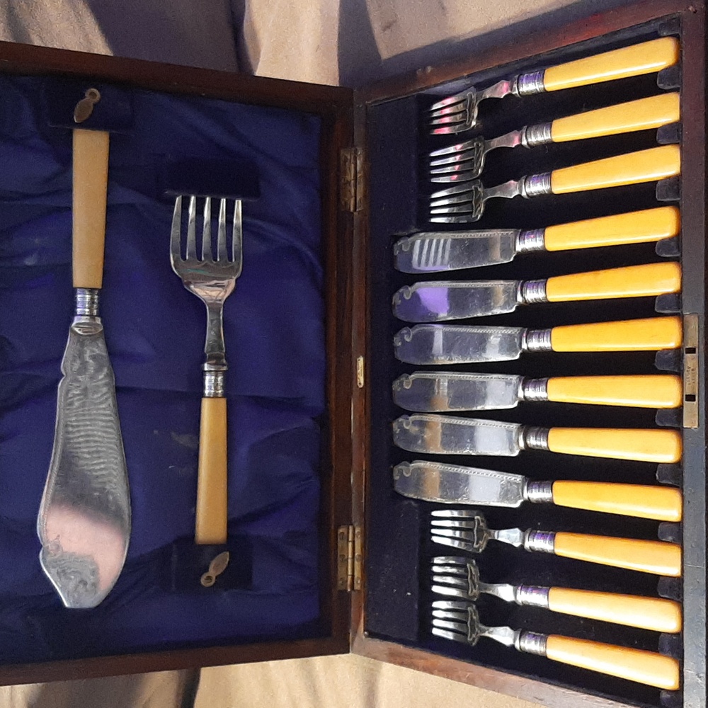 Boxed Edwarian Fish flatware service
